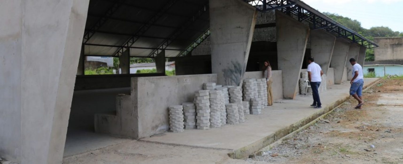 Prefeito autoriza reforma de espaços esportivos em Ilhéus