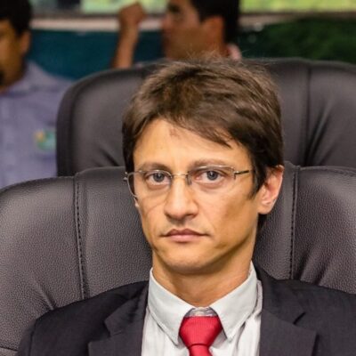 Makrisi faz cobrança em relação às empresas de ônibus