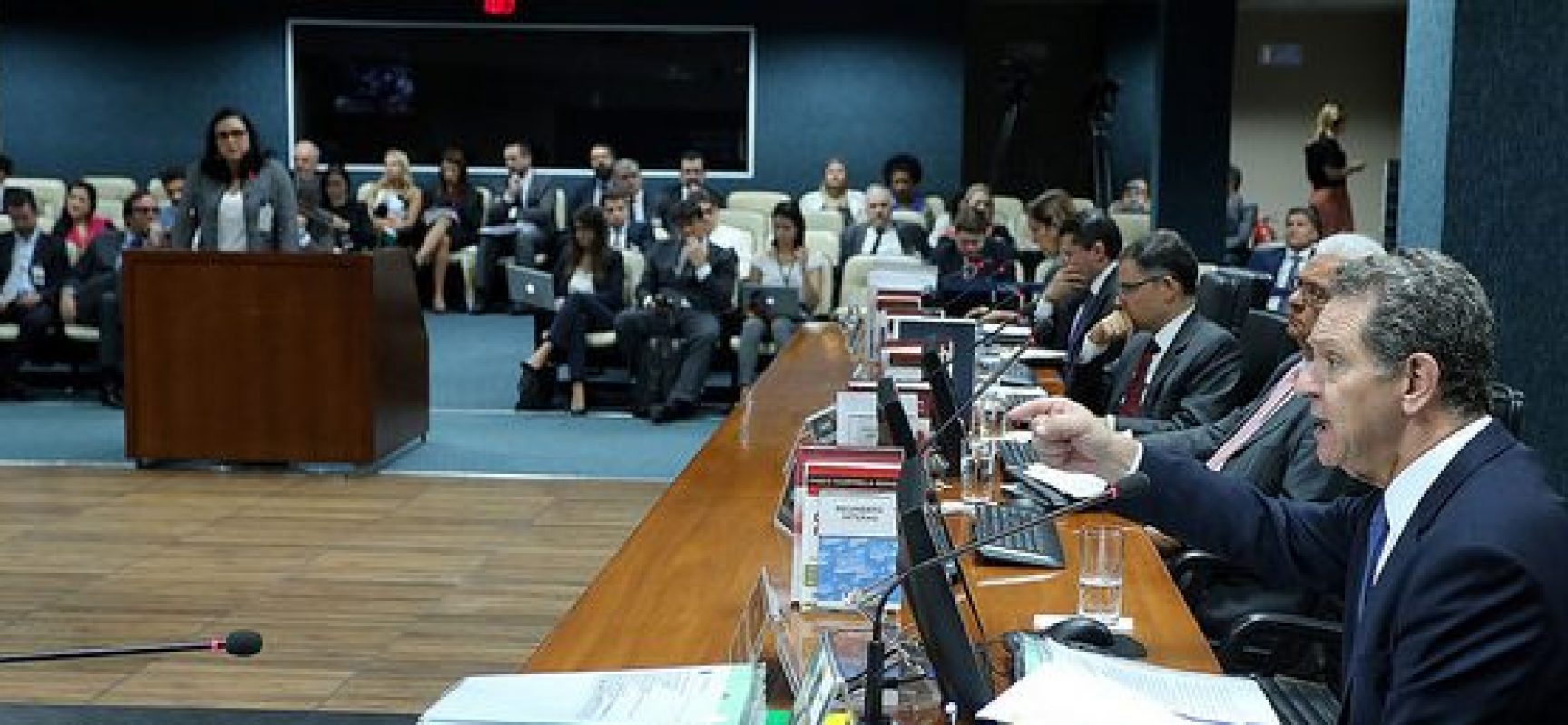 CNJ abre cinco processos disciplinares para investigar magistrados