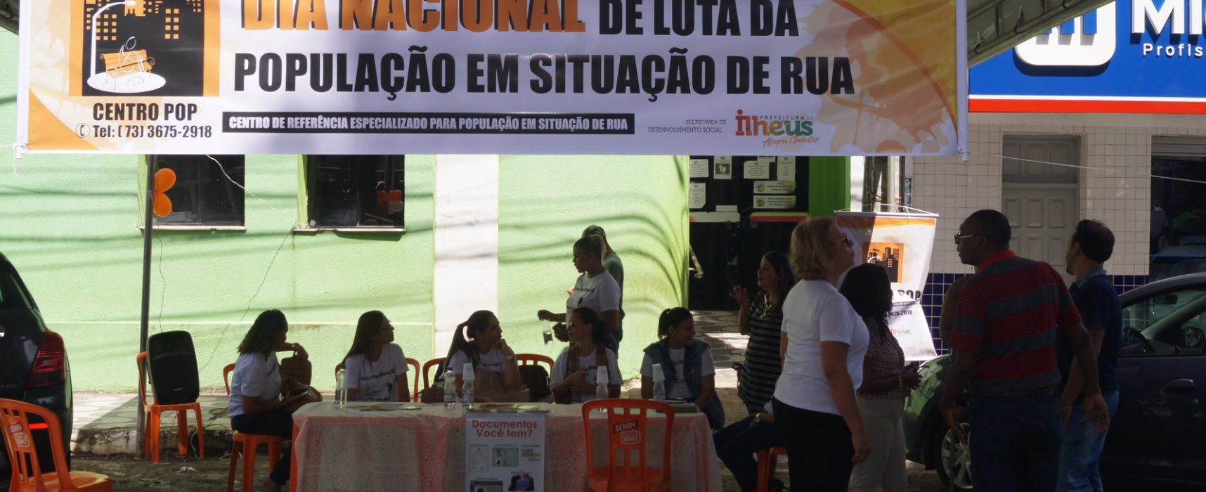 Ilhéus realiza ação para fortalecer trabalho com população em situação de rua