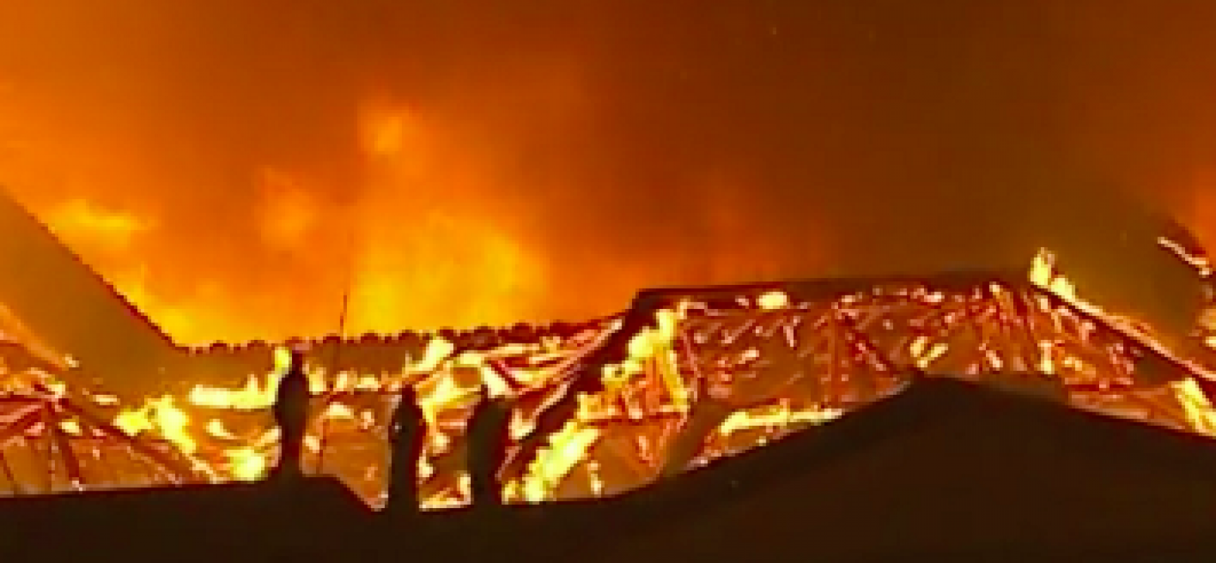 INCÊNDIO NA INFÂNCIA E NA CONSCIÊNCIA. Artigo de Julio Gomes*