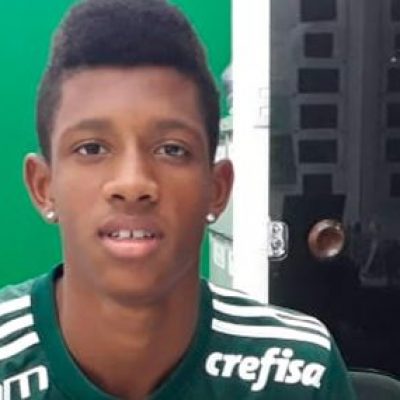 Jogador dispensado pelo Bahia é revelado em Projeto Social da Manassés e assina com Palmeiras.