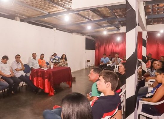 Moradores de Olivença apresentam  reivindicações ao prefeito de Ilhéus