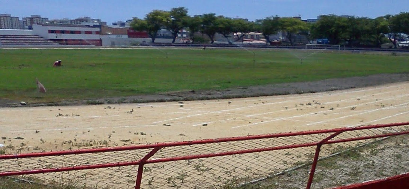 MP recomenda urgente interdição do estádio municipal de Santo Antônio de Jesus