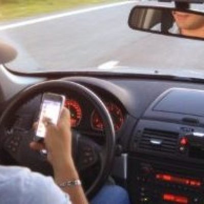 Multas por uso de celular ao volante crescem 33% em 2018
