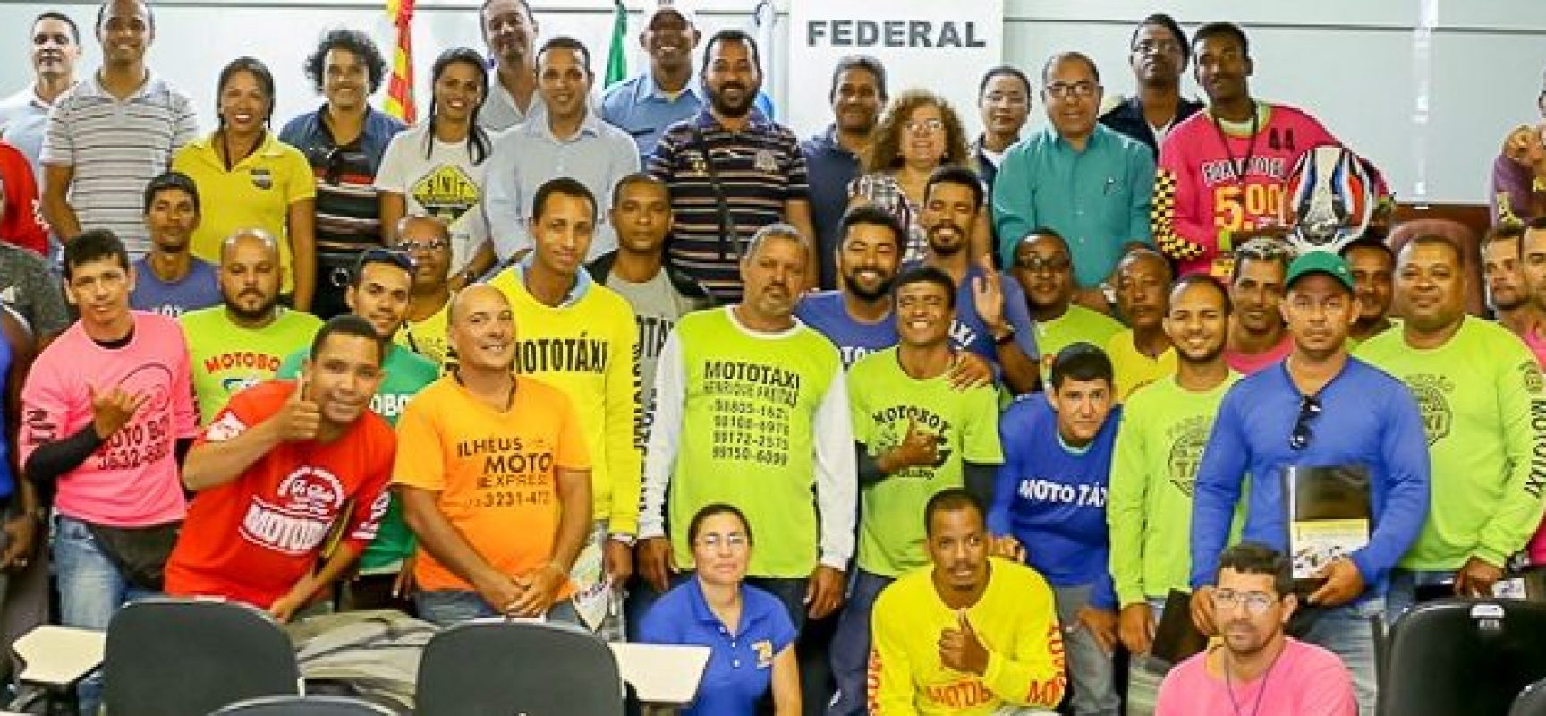 Prefeito enviará projeto que regulamenta mototáxi ao Legislativo nesta sexta-feira (21)