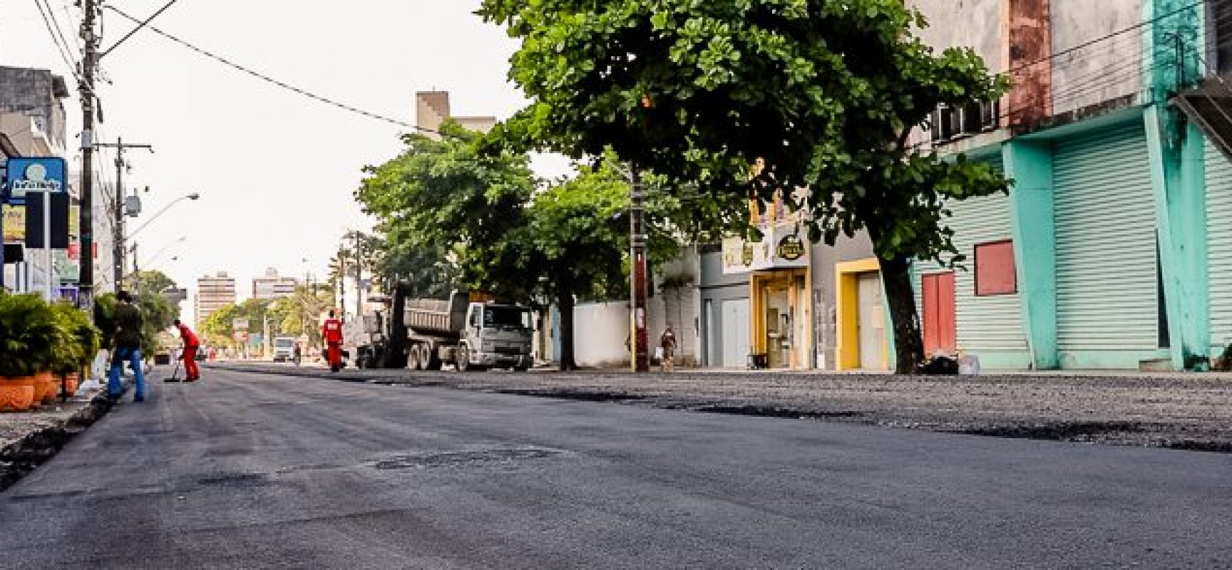 Programa de requalificação asfáltica já chegou ao centro comercial de Ilhéus