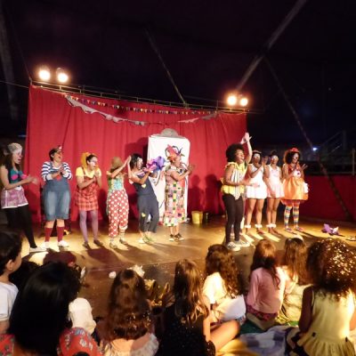 Clowntildes Varieté traz show de palhaças para celebrar dia das crianças em Ilhéus
