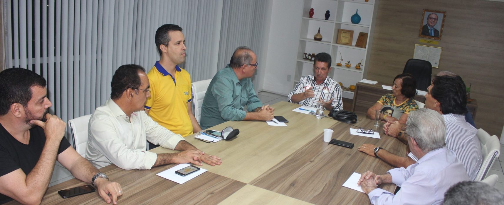 Empresários ouviram propostas de candidatos ao Legislativo Federal e Estadual