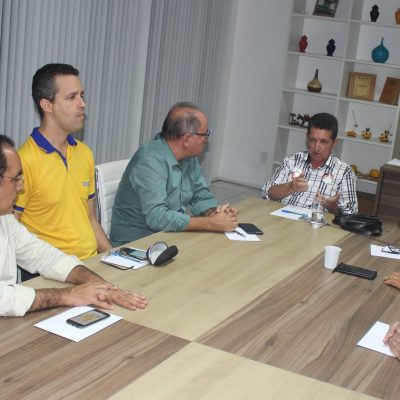 Empresários ouviram propostas de candidatos ao Legislativo Federal e Estadual