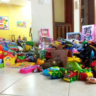 Gincana da Casa Amarela arrecada brinquedos para crianças do CRIE