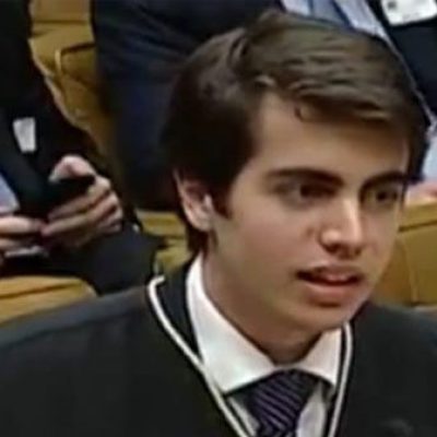 Aos 18 anos, mais jovem advogado do país estreia em sustentação oral no STF