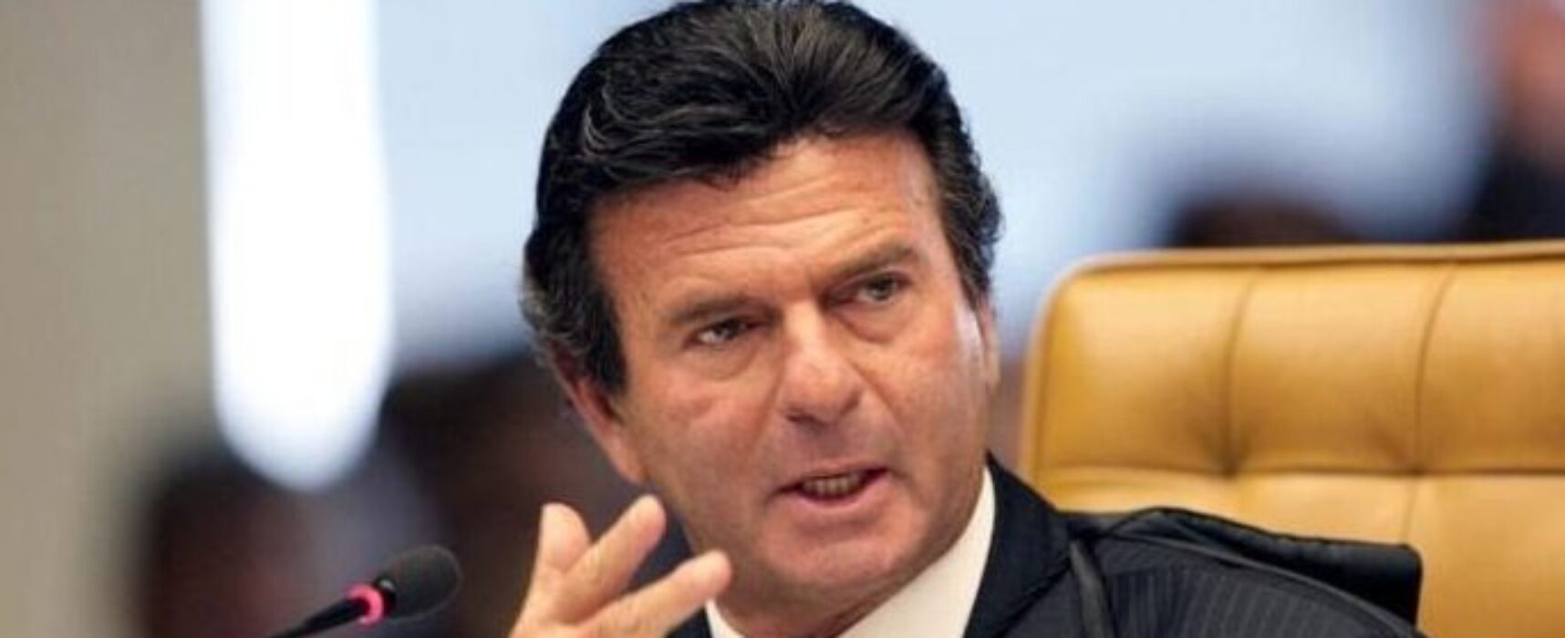 Fux determina prisão de Battisti; decisão pode facilitar extradição