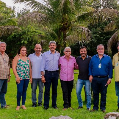 Comitiva visita Biofábrica de Cacau e destaca qualidade da produção de mudas