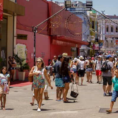 Feira da economia criativa e ordenamento do centro histórico enriquecem verão de Ilhéus