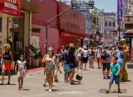 Feira da economia criativa e ordenamento do centro histórico enriquecem verão de Ilhéus