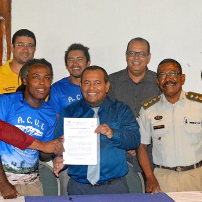 Prefeito de Itacaré assina decreto que regulamenta os condutores de turismo