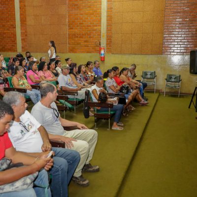 Prefeitura reúne novos contemplados com casas populares na zona rural de Ilhéus