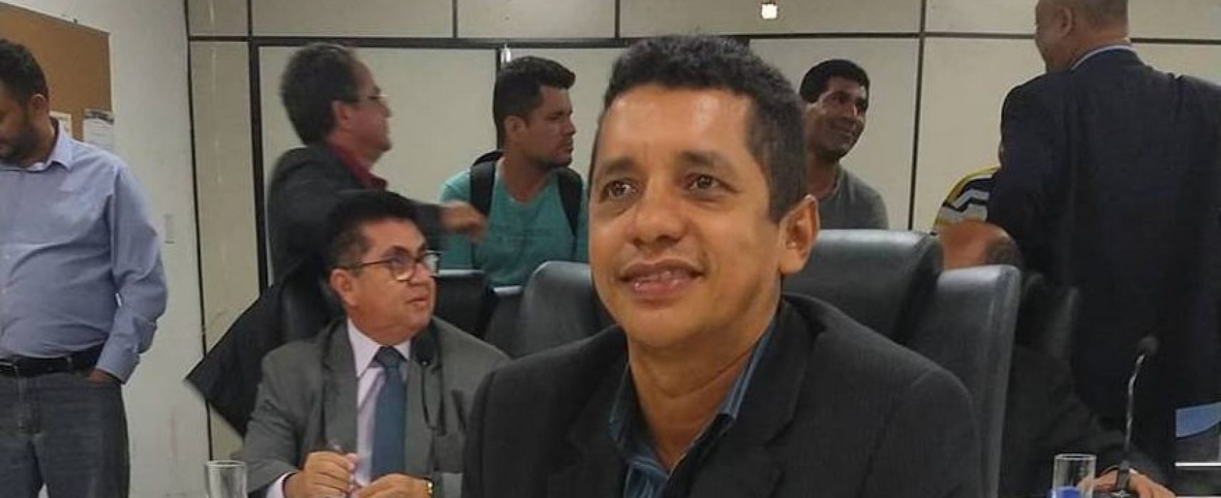VEREADOR JAIRO ARAÚJO DENUNCIA ARMAÇÃO NO AUMENTO DE PASSAGEM EM ITABUNA