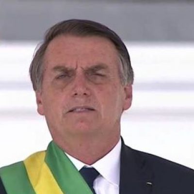 Veja como foi o primeiro dia de Jair Bolsonaro na Presidência