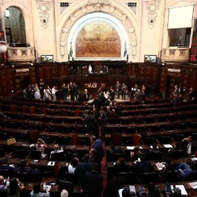 Justiça nega saída de deputados presos para tomar posse na Alerj