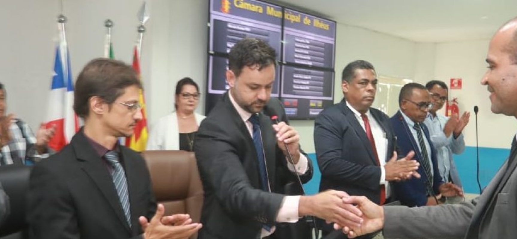 Nova Mesa Diretora é empossada em Ilhéus