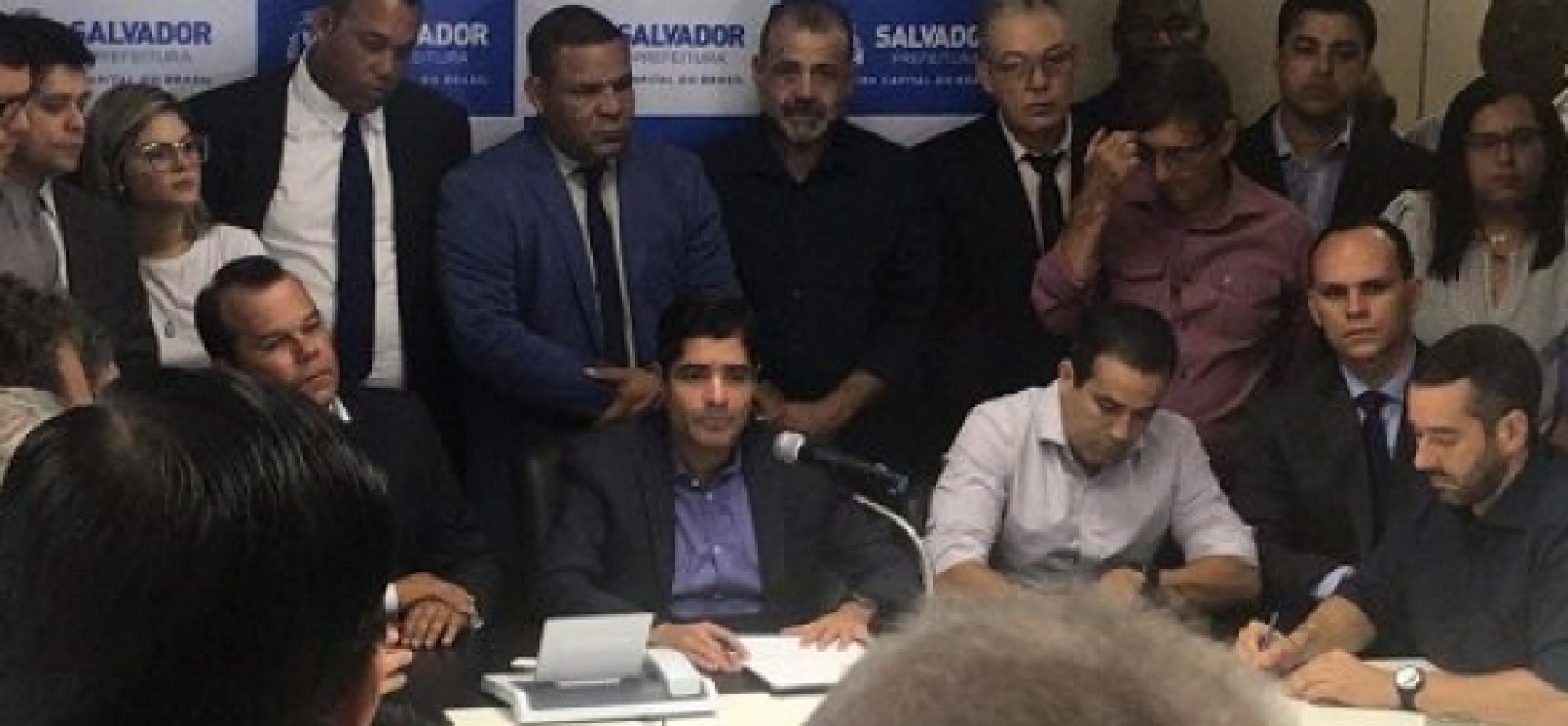 ACM Neto anuncia nomes de novos cinco secretários municipais