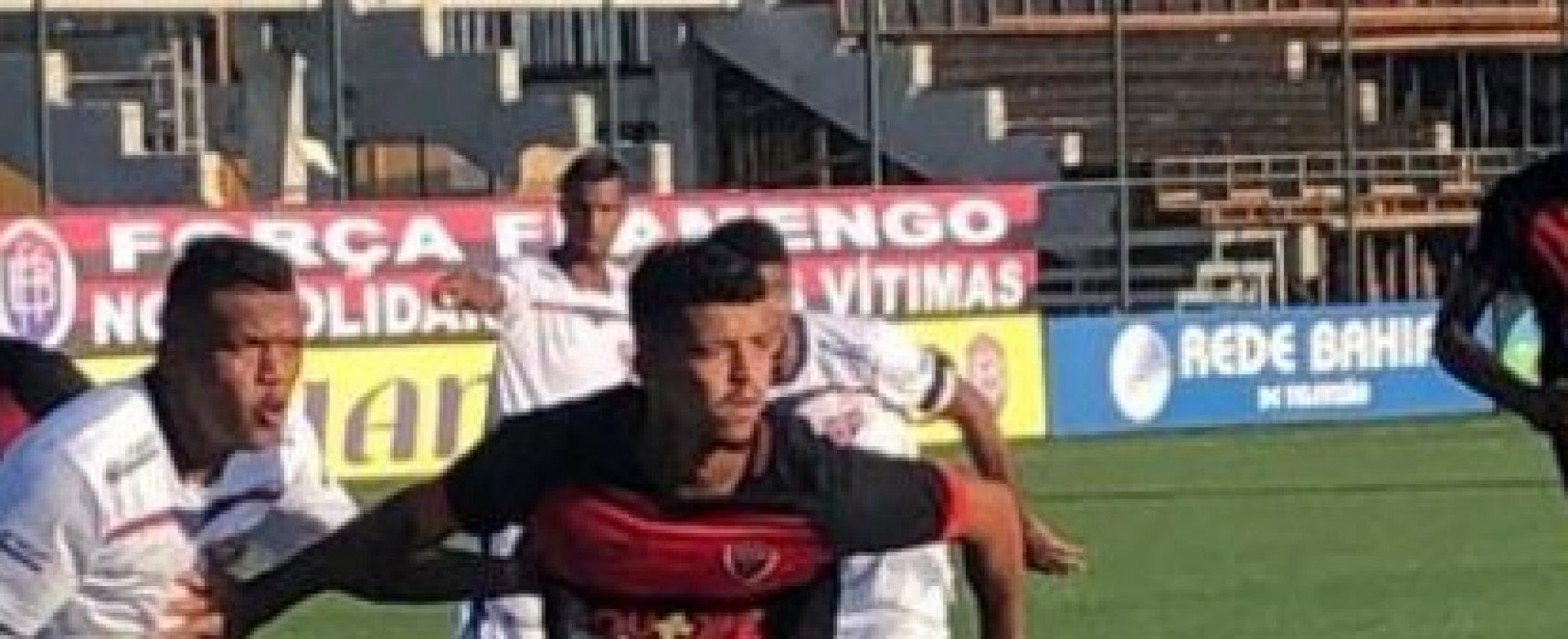 BAHIA DE FEIRA E VITÓRIA FICAM NO EMPATE