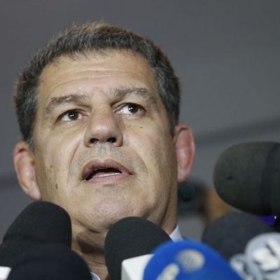 Comissão do Senado aprova convite para que Bebianno dê explicações