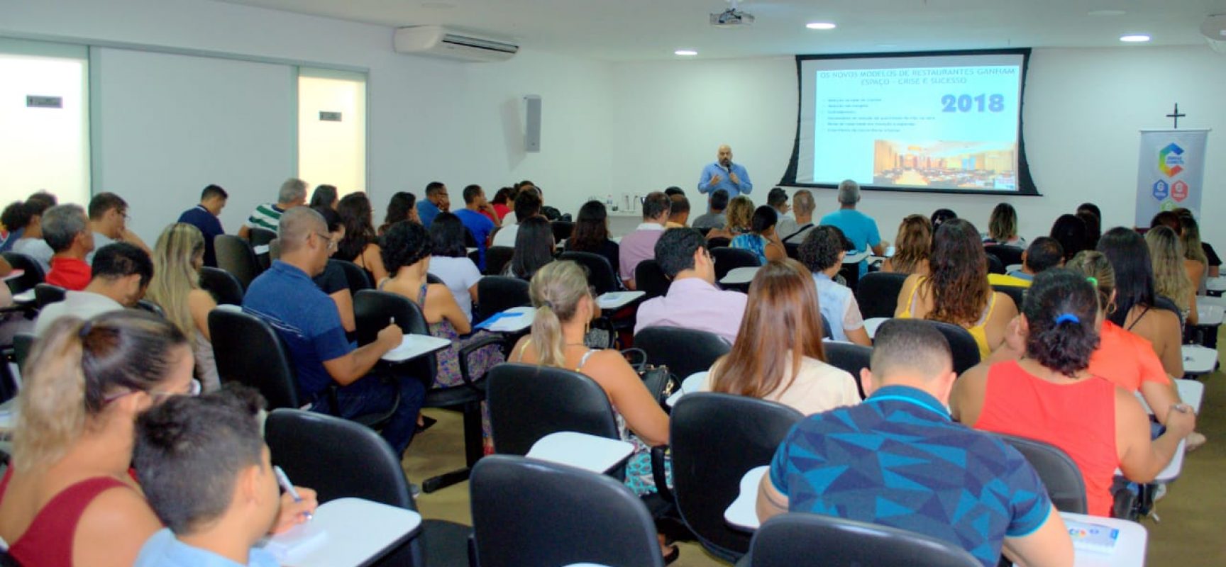 Especialista aborda tendências e ferramentas de gestão para o segmento de Alimentação Fora do Lar