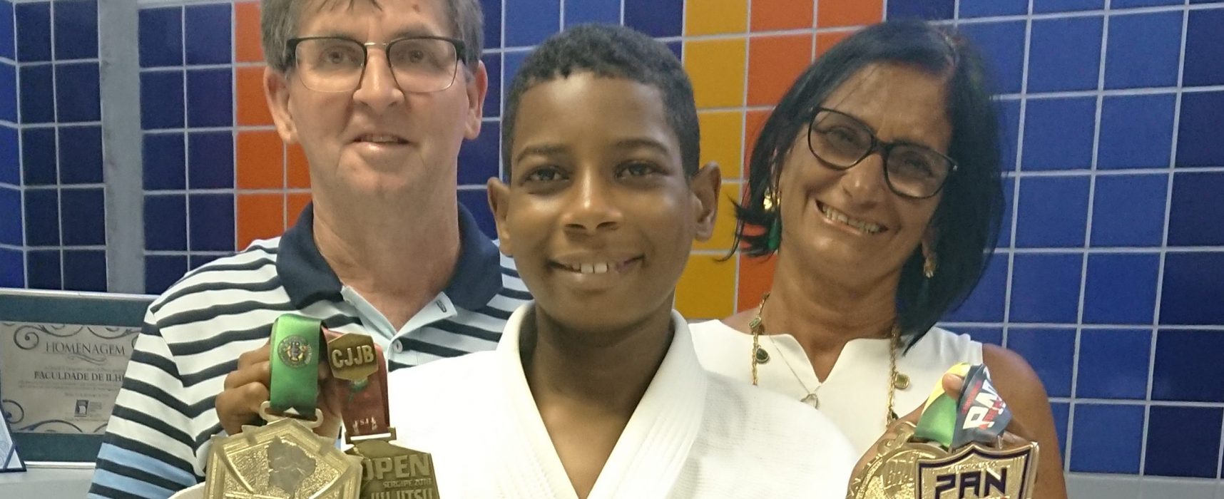 Faculdade de Ilhéus confirma patrocínio em 2019,  ao garoto campeão de jiu-jitsu Rameses Cáridas