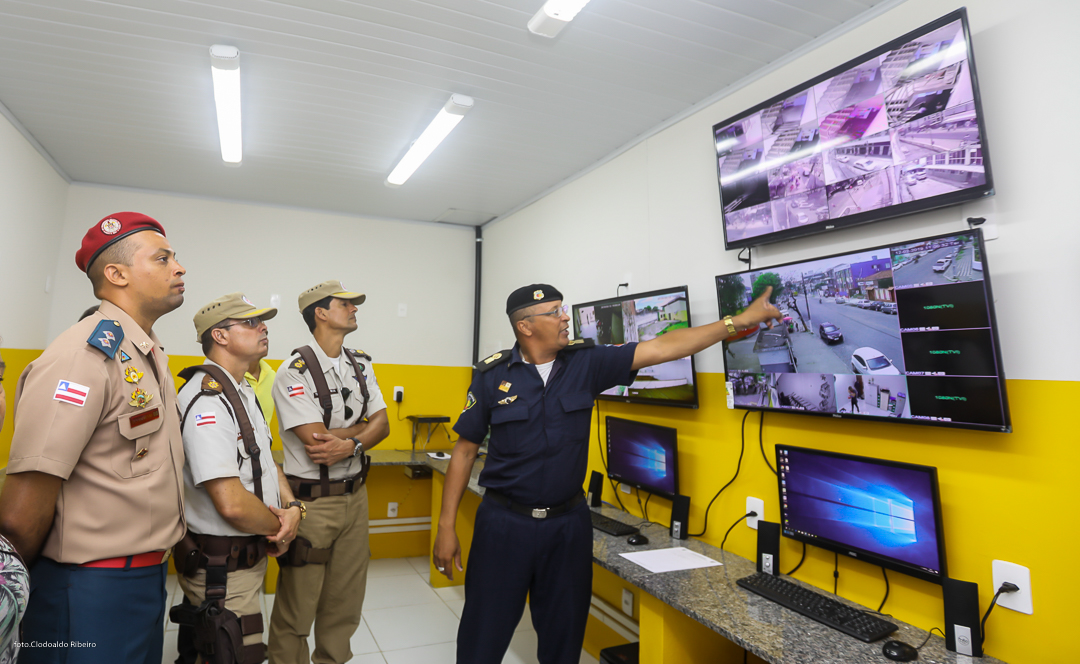 Prefeitura inaugura central de monitoramento eletrônico da Guarda Civil Municipal em Ilhéus | Jornal do Radialista
