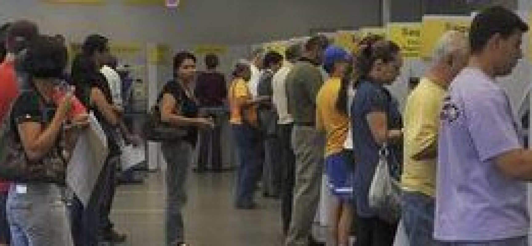 Agências bancárias só voltam a abrir na quarta-feira às 12h