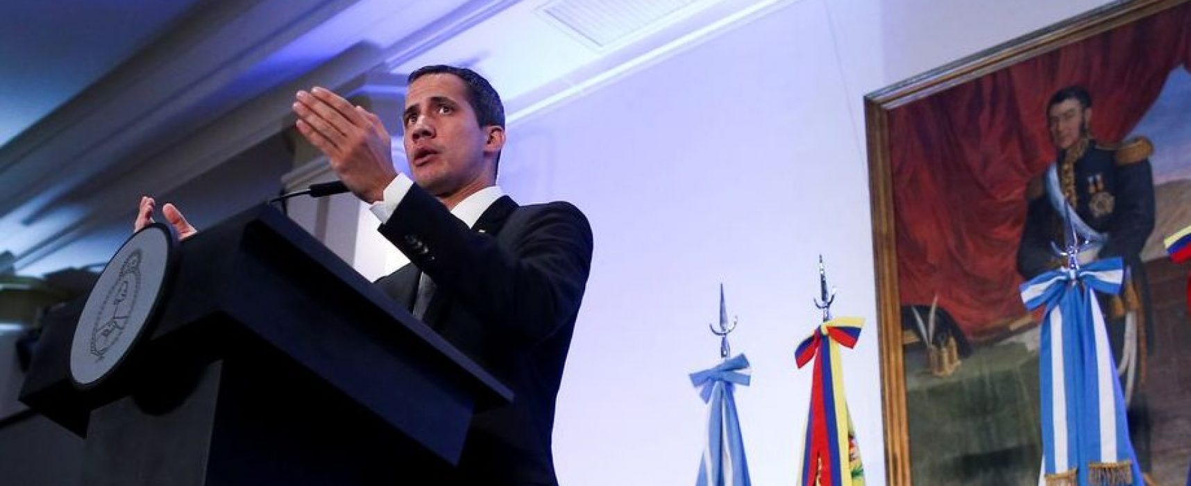 Em Buenos Aires, Guaidó defende mobilização em favor da democracia