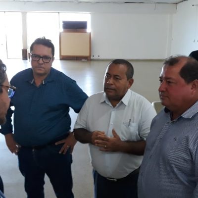 Prefeito de Itacaré solicita ao Estado mais investimentos para o turismo regional