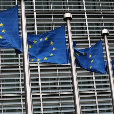 Brexit: negociador da UE diz que saída sem acordo é “mais provável”