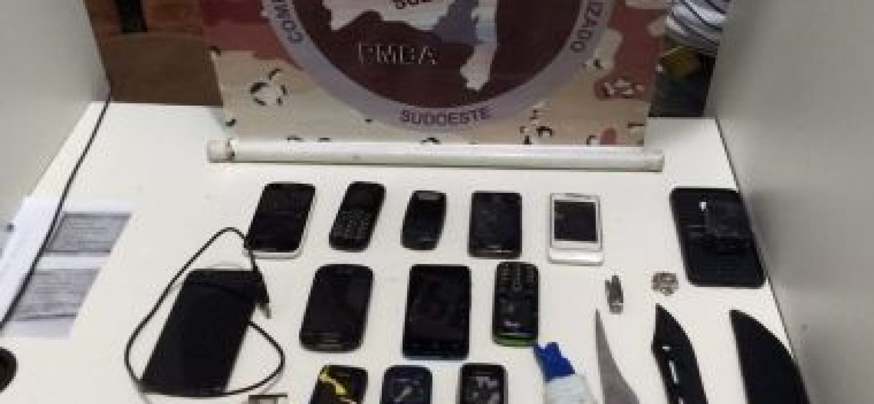 Caetité: Dupla morre em confronto após fuga de delegacia com armas e drogas