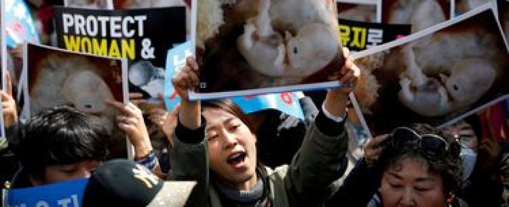 Coreia do Sul retira proibição ao aborto