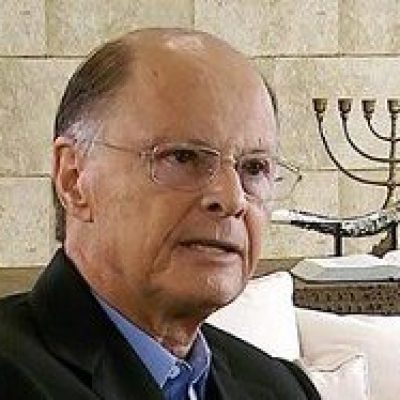 Itamaraty concede passaporte diplomático para líder religioso Edir Macedo