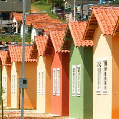 Prefeito de Itacaré sanciona lei que cria o programa habitacional Viver Melhor