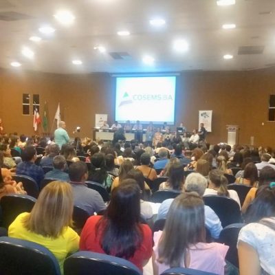 Sesau de Ilhéus apresenta iniciativas em mostra exitosa do COSEMS-BA