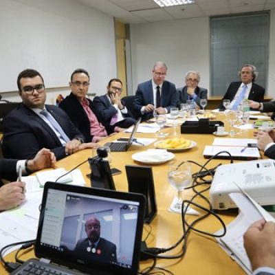 Comissão sugere ao Conselho Federal ADPF no Supremo contra os cortes nas universidades