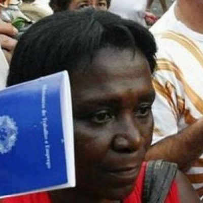 MULHER ILHEENSE: Vereador Luiz Carlos Escuta (PP), apresenta projetos de valorização e proteção da Mulher