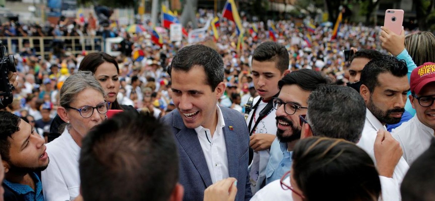 Juan Guaidó busca ajuda do Pentágono para resolver crise na Venezuela