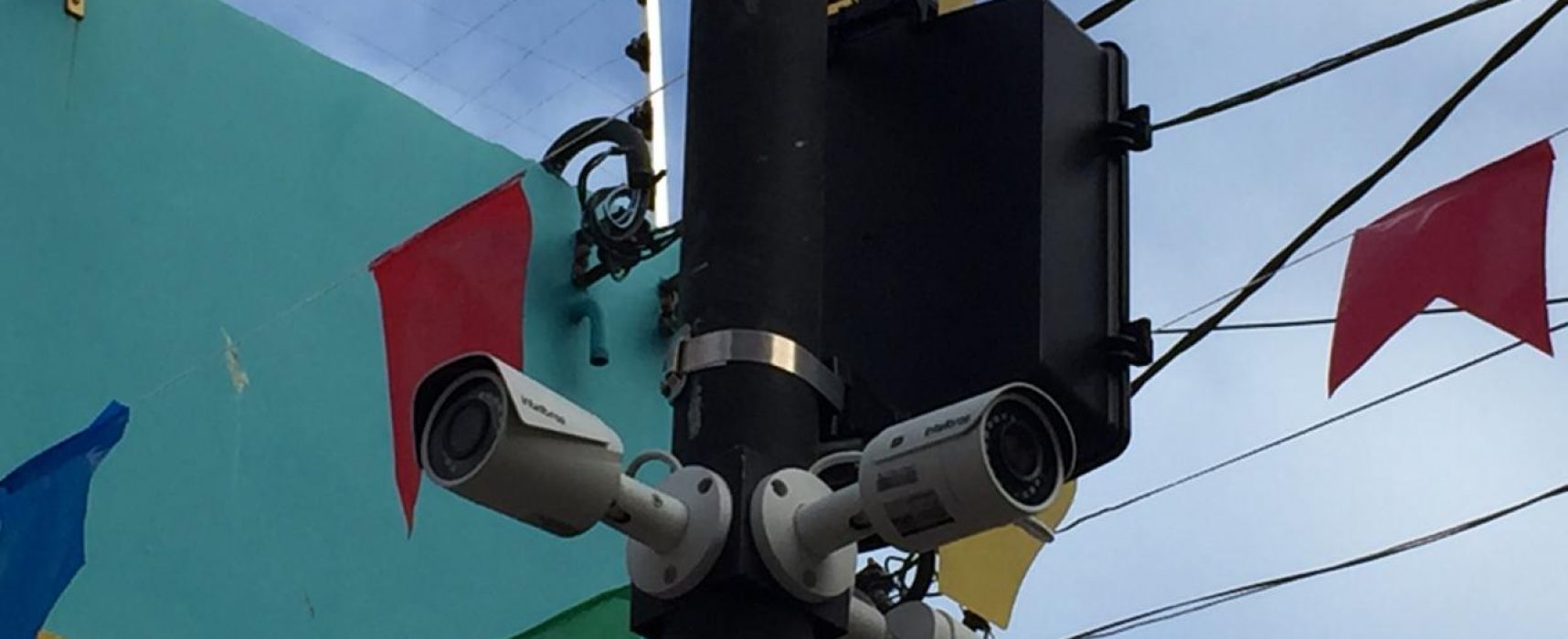 Instaladas câmeras de videomonitoramento no centro comercial de Ilhéus