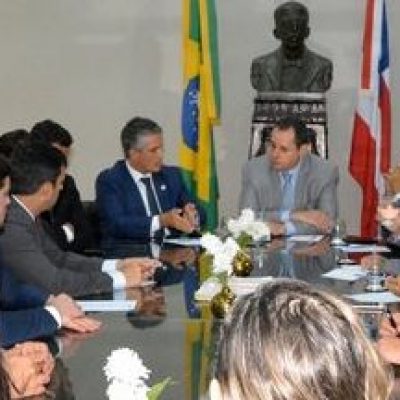 OAB-BA se reúne com deputados para evitar fechamento de comarcas