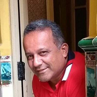 ESCRITOR Pawlo Cidade LANÇA LIVRO NO XV ENECULT