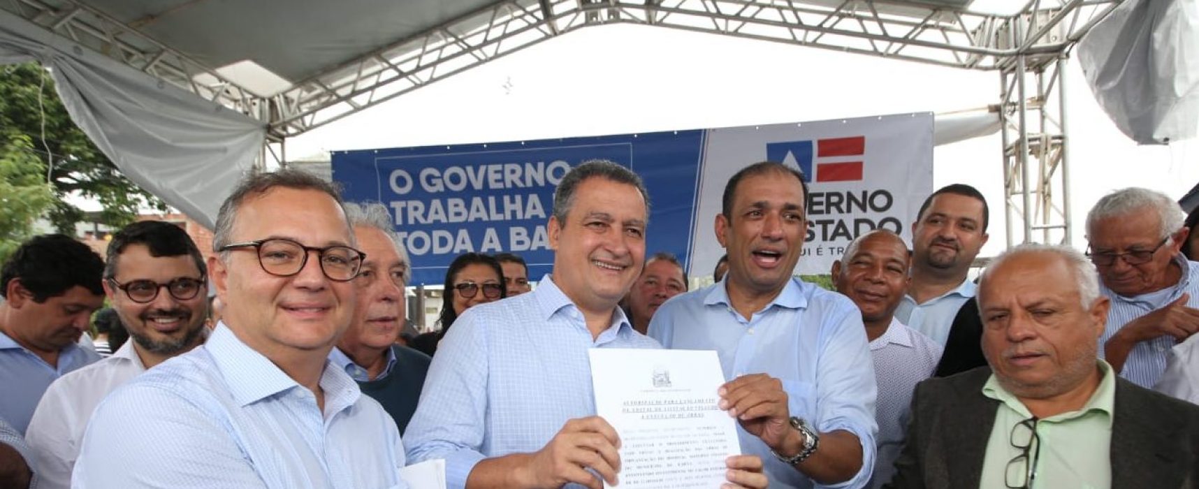 Governador autoriza reforma de hospital e início de obras da Vila Gastronômica