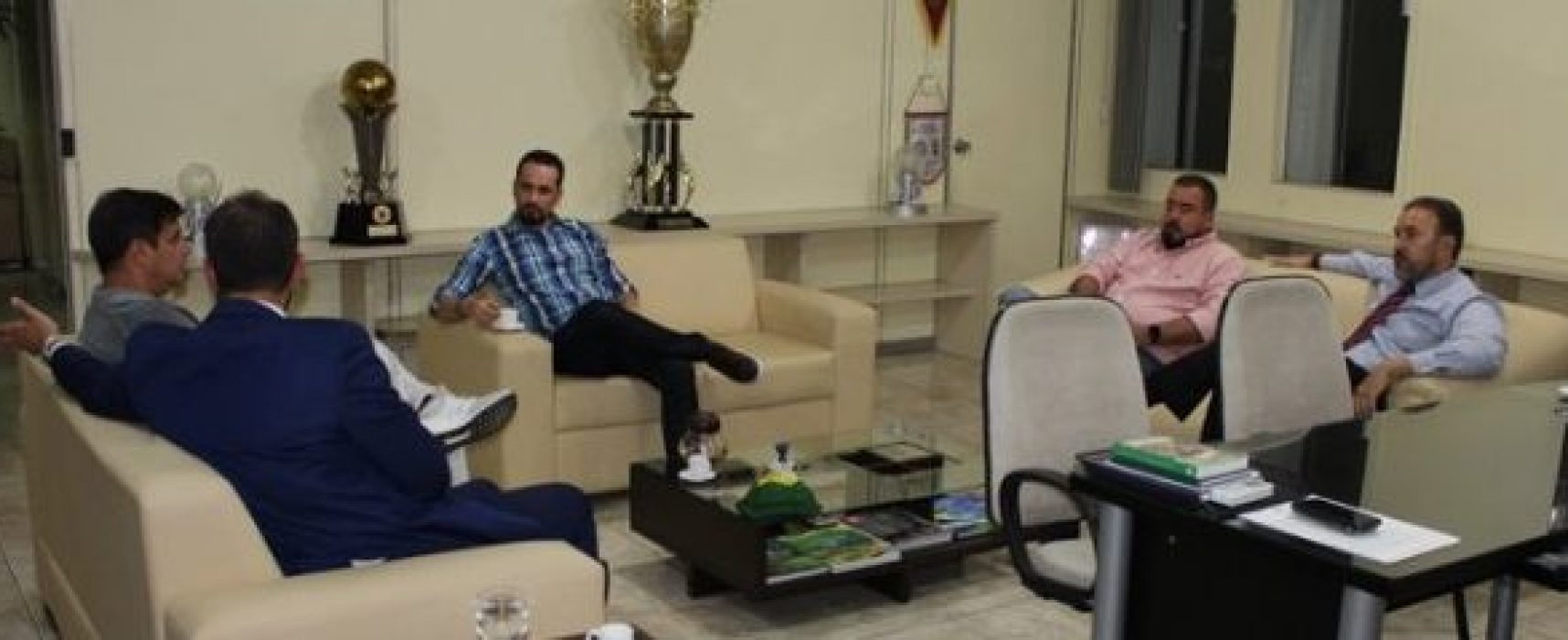 Presidência da FBF recebe diretoria do Jacuipense e celebra acesso
