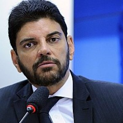 Projeto acaba com transferência de voto de candidatura indeferida
